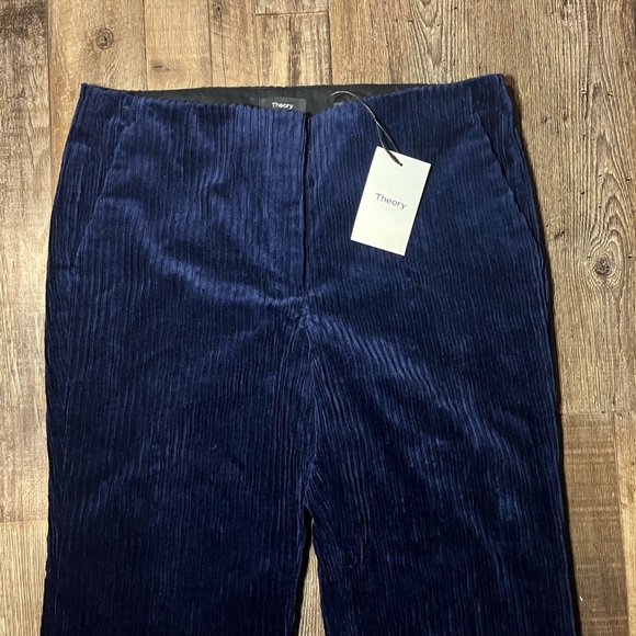 Theory Demitria 3 Corduroy Pant in Indigo Blue Women’s Size 8 NWT - Picture 2 of 7